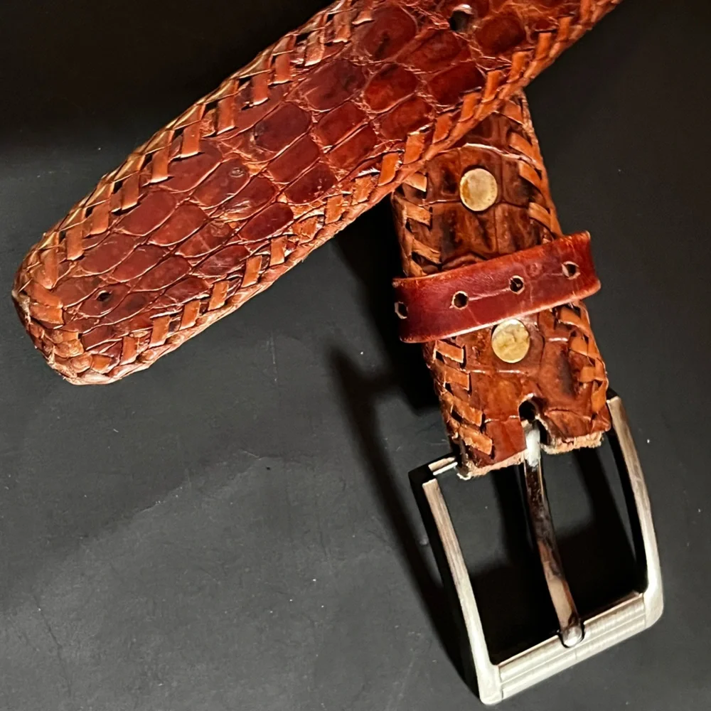 Whipstitched Horn Back Alligator Men's Belt